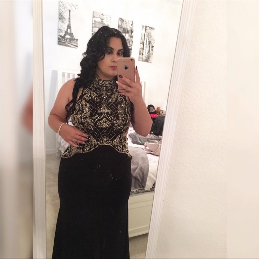 Prom Dress - Picture 5 of 5